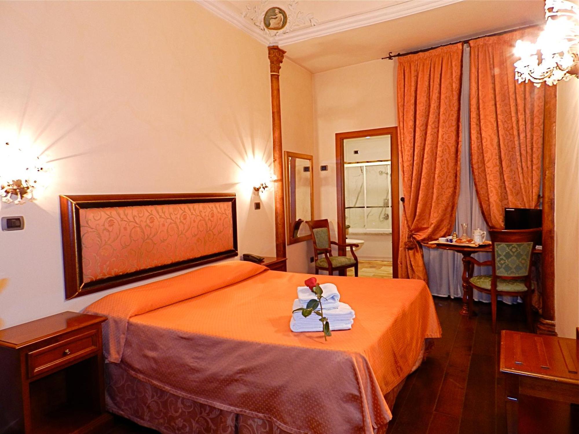 Domus Florentiae Hotel Floransa Dış mekan fotoğraf