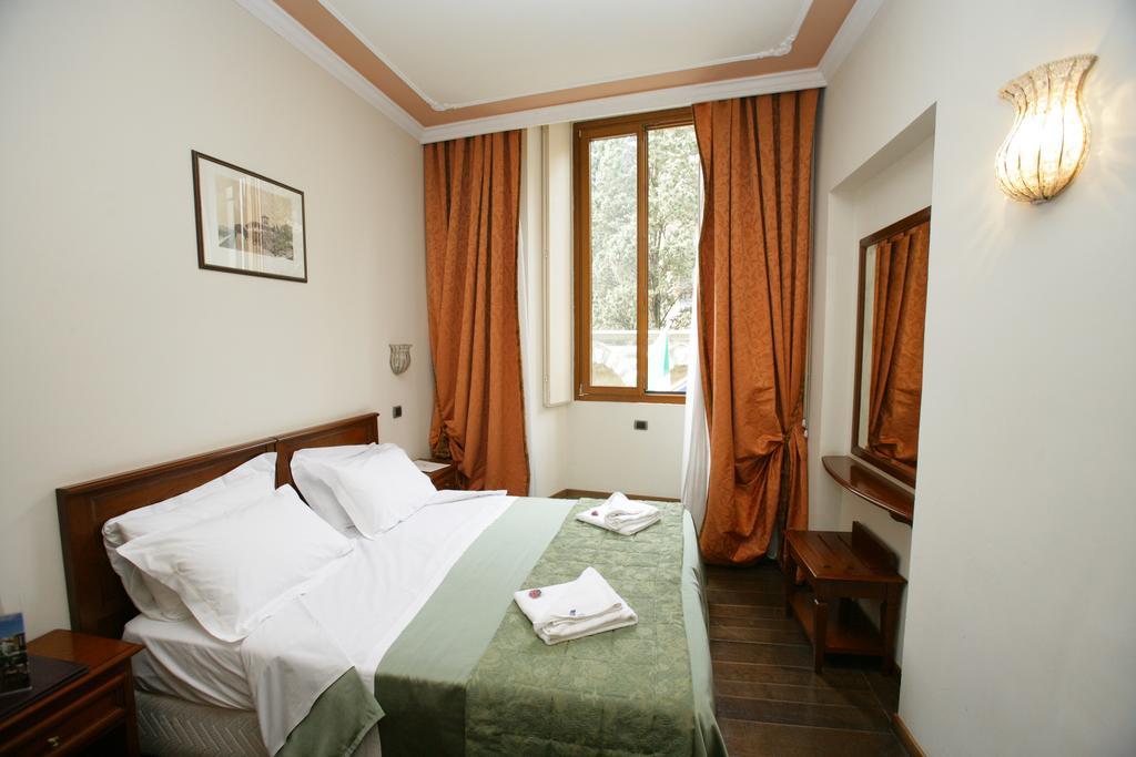 Domus Florentiae Hotel Floransa Dış mekan fotoğraf