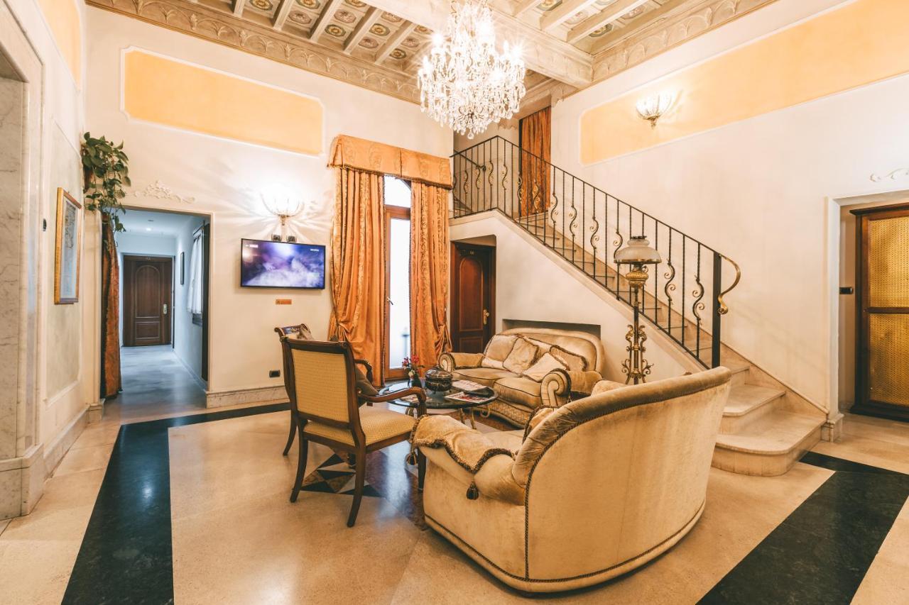 Domus Florentiae Hotel Floransa Dış mekan fotoğraf